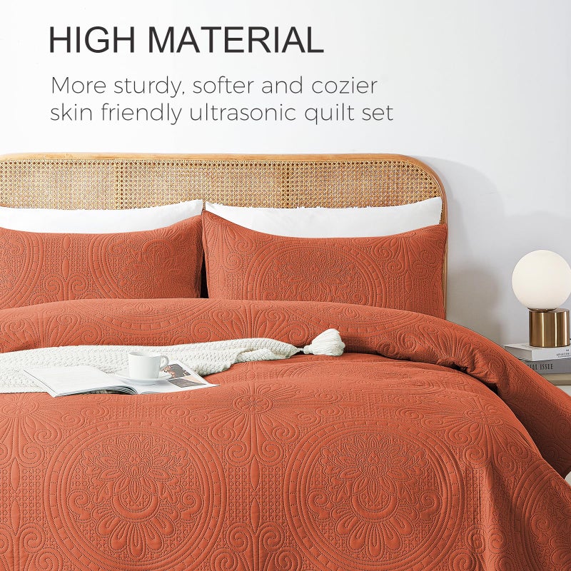 WURUIBO Burnt Orange Full/Queen Quilt Bedding Set  3 Pieces Lightweight Bedspreads with Pillow Shams  Microfiber Modern Thin Coverlet  Summer Quilted Comforter for All Season (1 Quilt  2 Shams) - Image 3